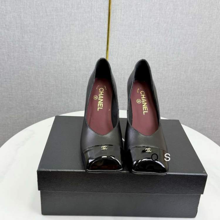 Picture of Chanel Shoes _SKUChanelsz35-40S11052925